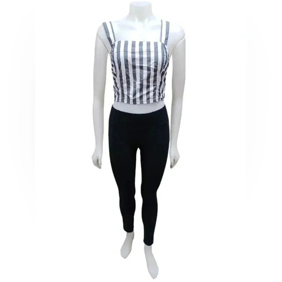 Kensie NWT Crop Navy and White Tank Top Size Large - Picture 1 of 7